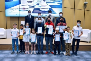 Winners of Darmen Sakvakassov 2021 Rapid Chess Tournament Awarded