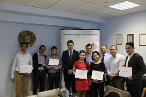 «KazakhExport» СК» АҚ қызметкерлері жаттықтыру семинарының ұйымдастырушысы ретінде қатысты, онда Италияның мемлекеттік SACE кредиттік агенттігі сөз сөйледі