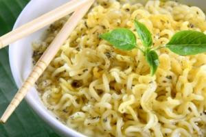 Казахстанская лапша быстрого приготовления впервые появится в странах ближнего зарубежья